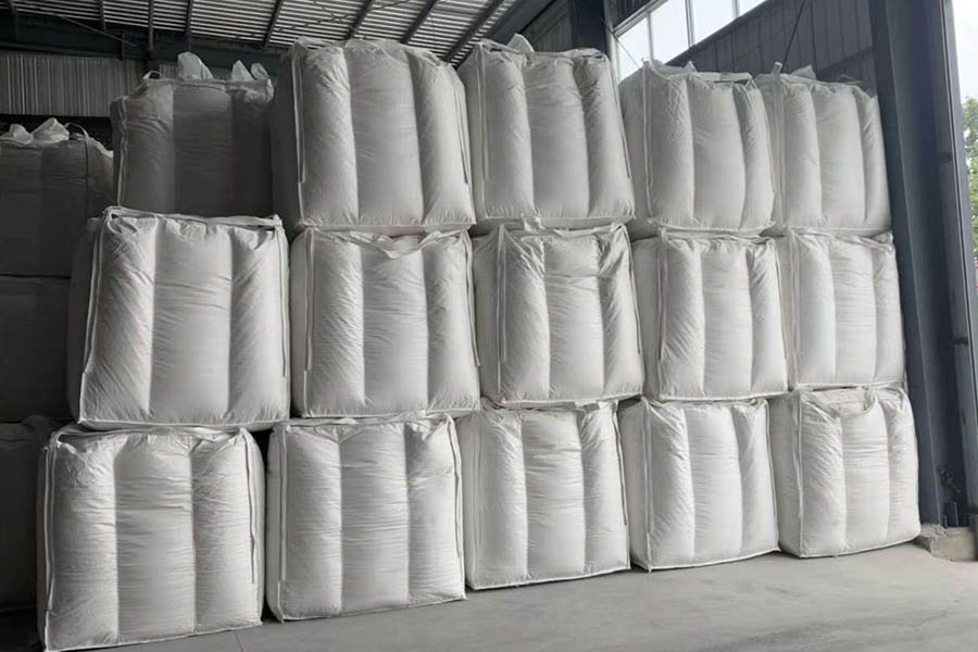 普通编织袋的手感受什么影响？